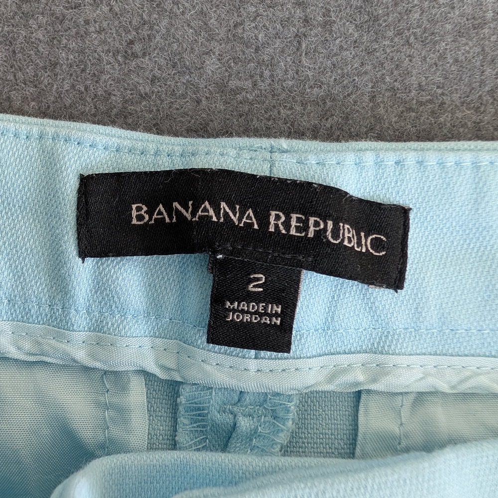 Banana Republic Light Blue "Clean Short" Chino Shorts - Size 2 - Picture 9 of 9